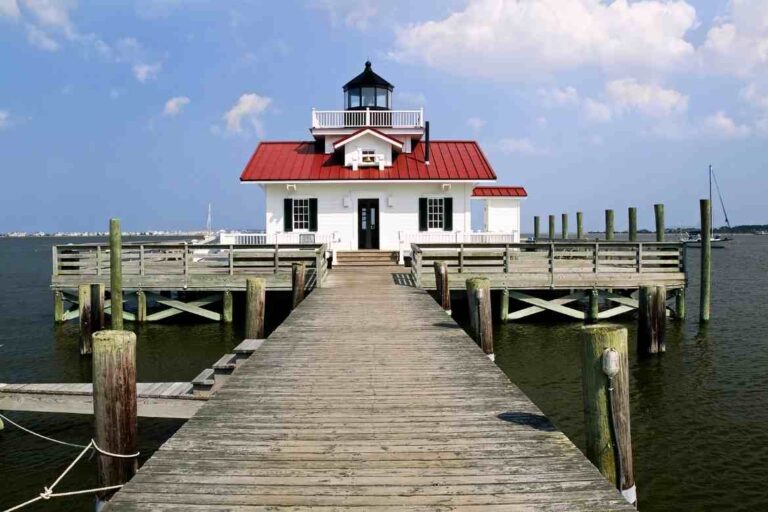 Is Manteo, NC a Family Friendly Vacation Town?