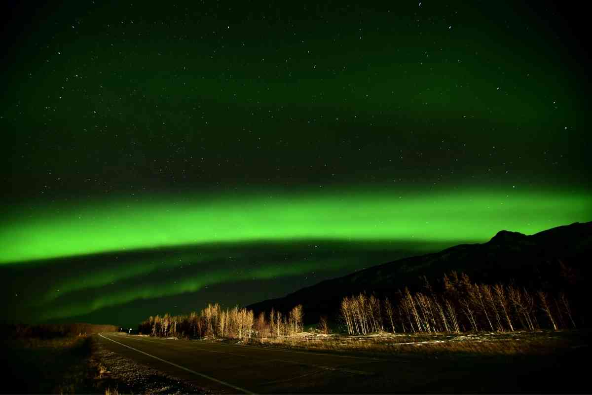 7 Best Spots to Catch the Northern Lights in Alaska 2
