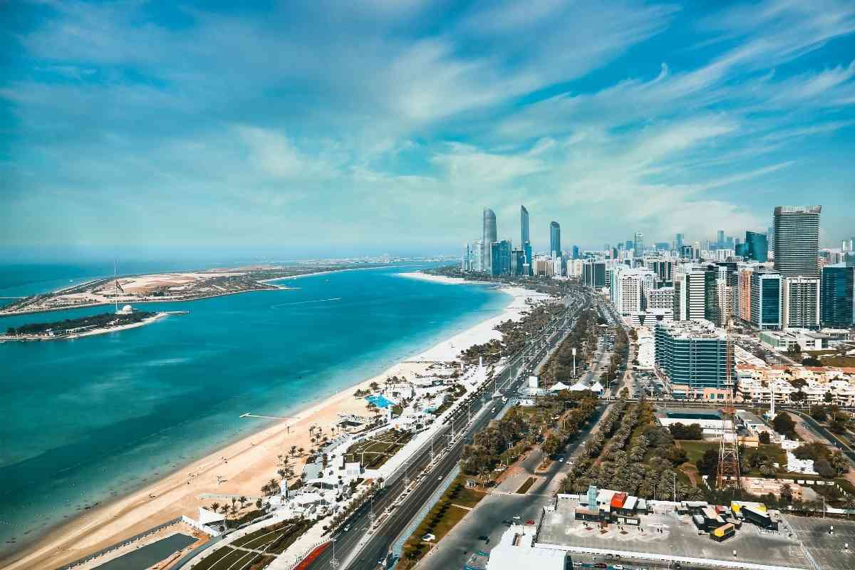 9 Reasons Why Dubai Is Worth Visiting 1