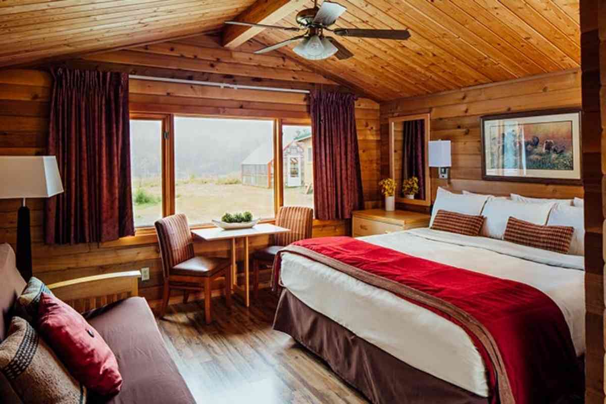 Top 9 Resorts Lodges in Alaska 3