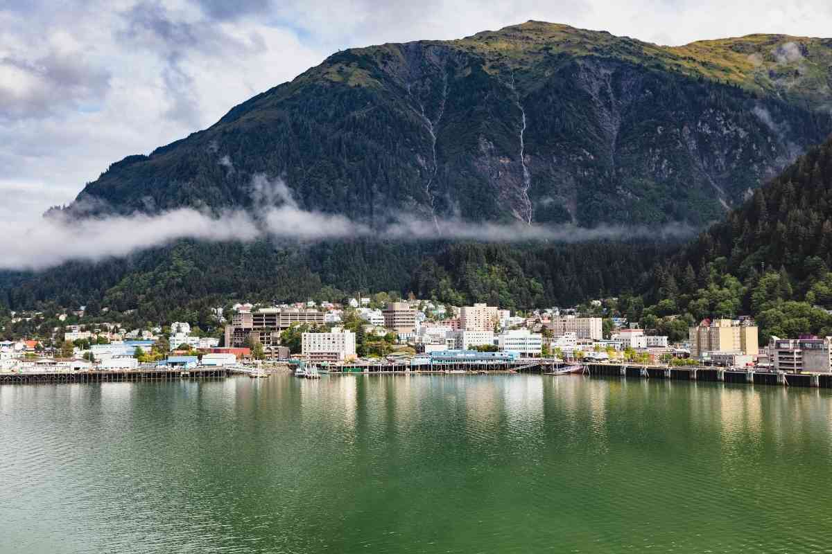 Top 9 Spots to Visit in Alaska 1