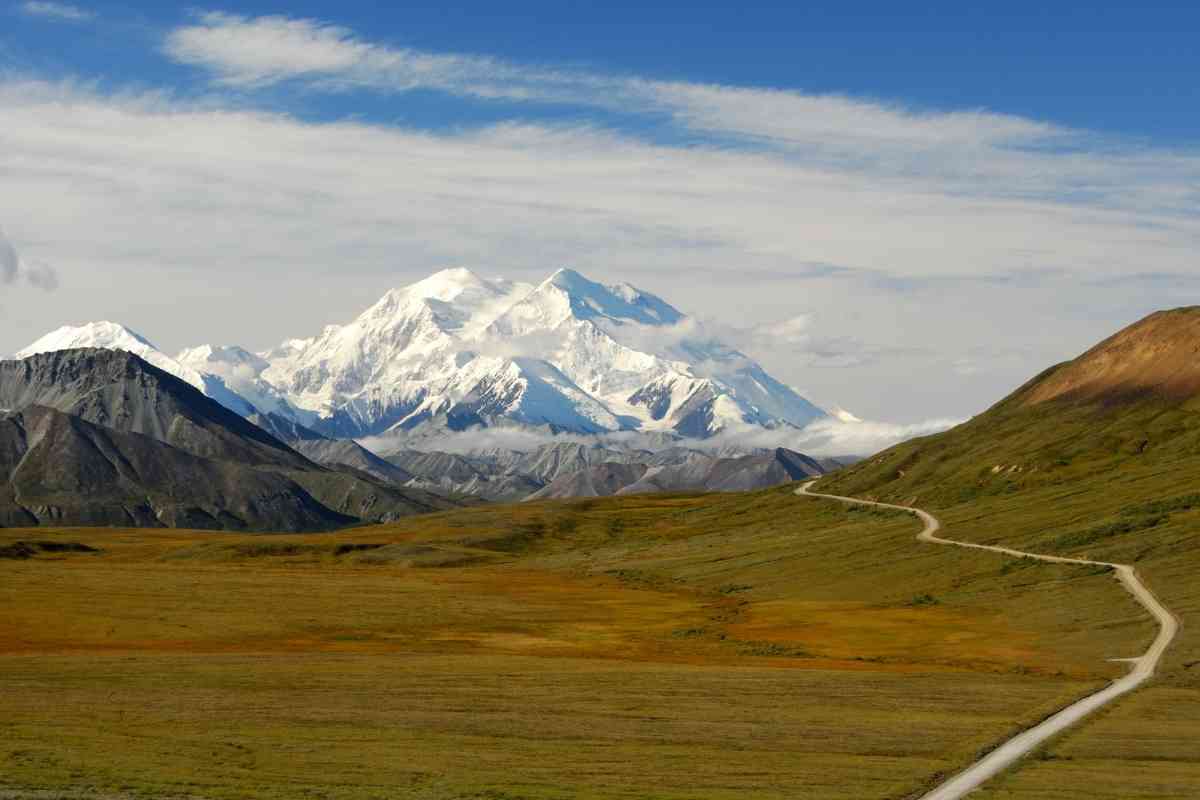 Top 9 Spots to Visit in Alaska 7