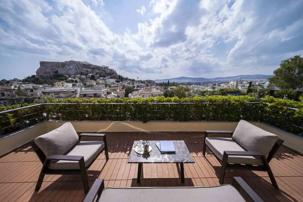 Top 7 Hotels in Athens 4