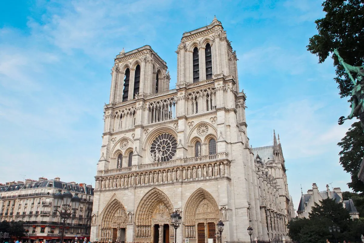 Reasons Why Paris Is STILL Worth Visiting 1 2
