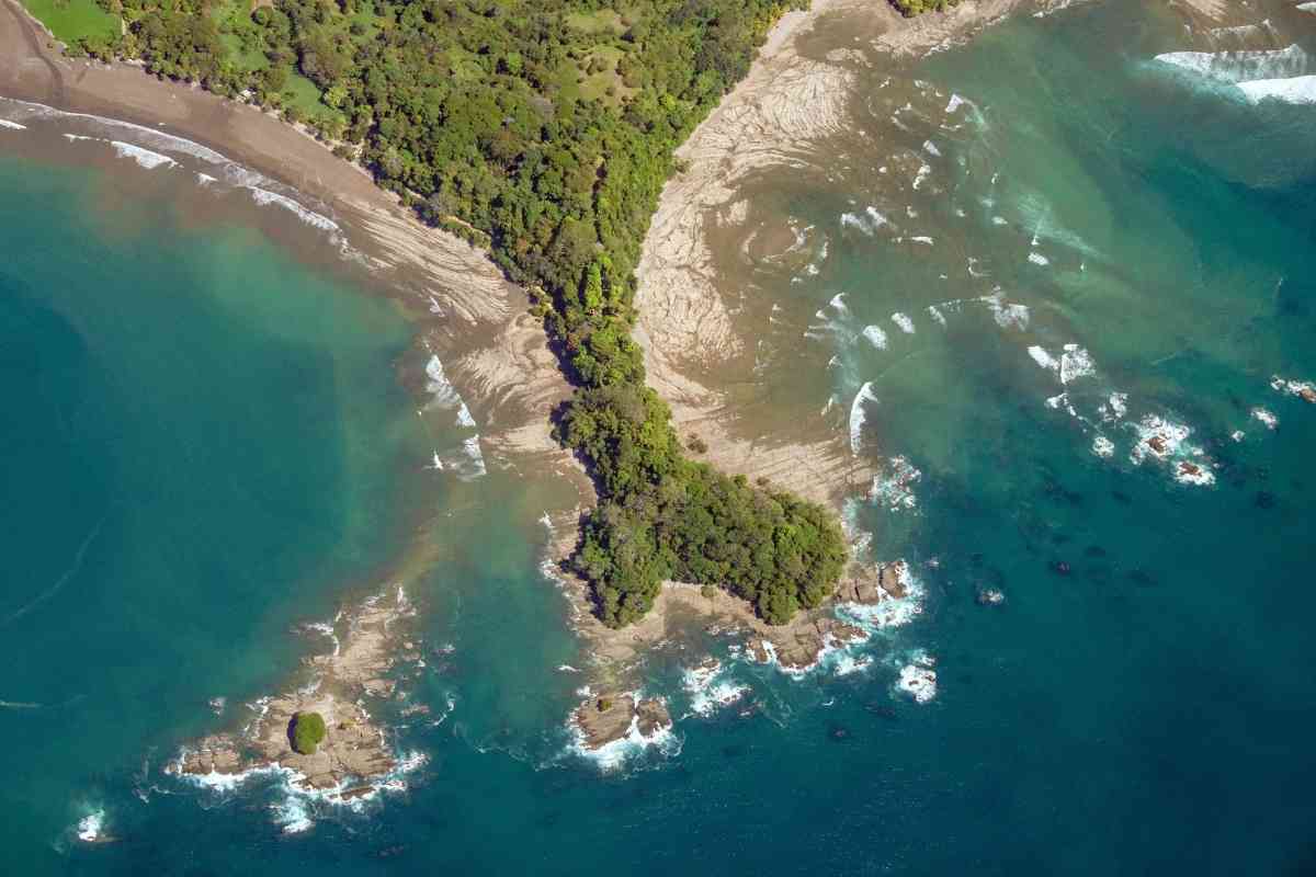 The Ultimate Guide To Your December Trip To Costa Rica 4