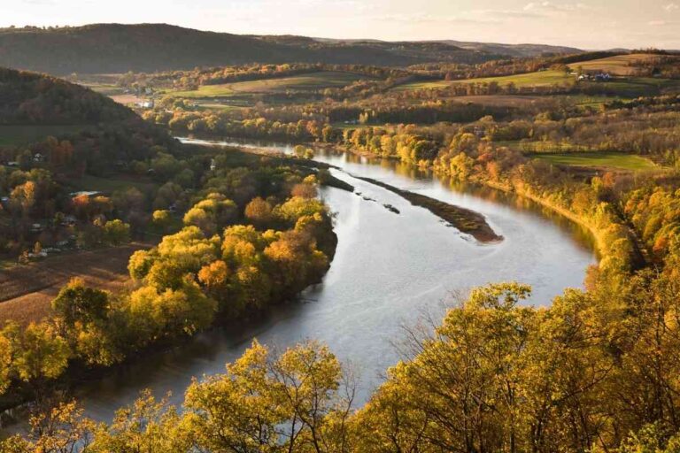 14 Great Day Trips For Couples Around Pennsylvania