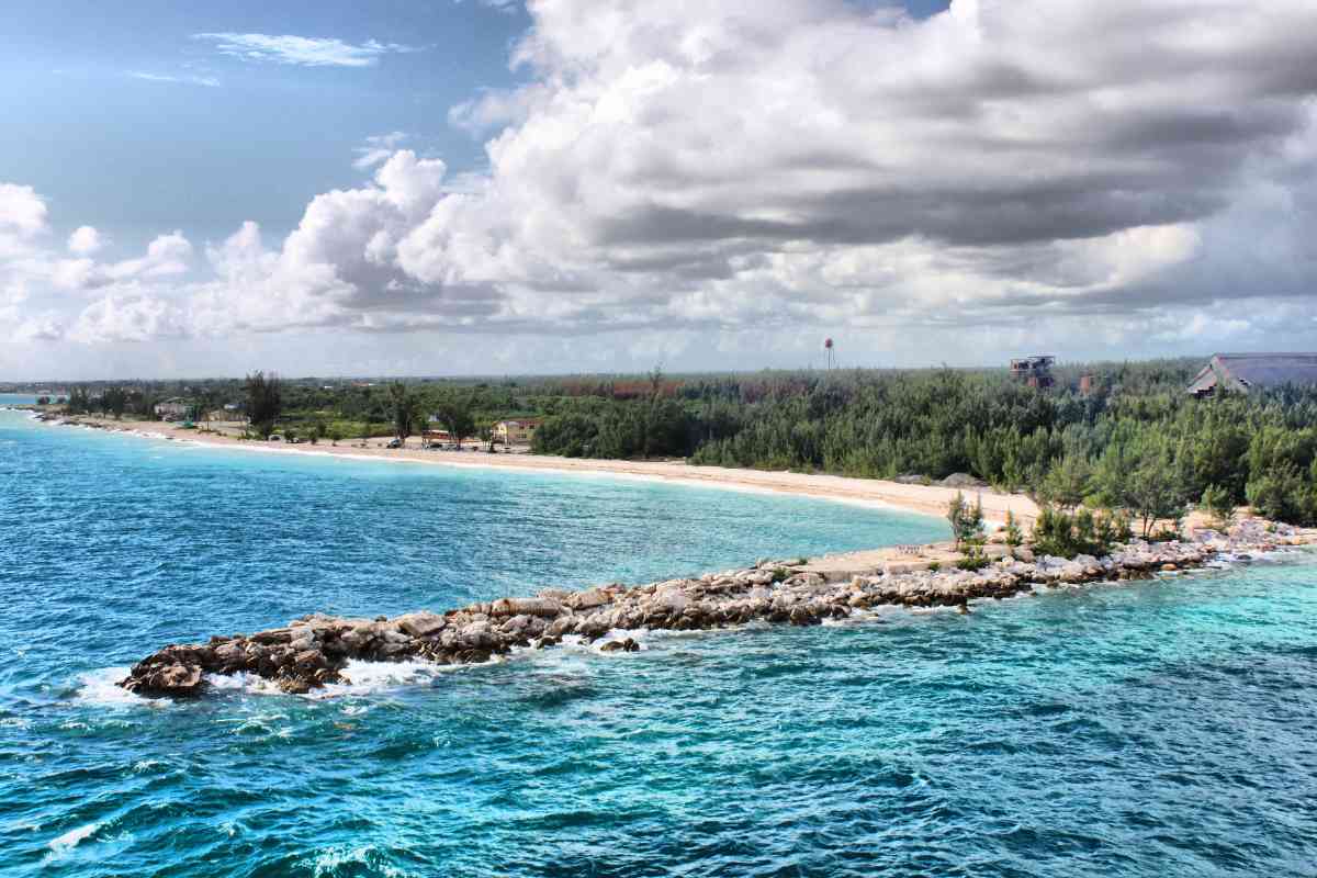 Best Places To Live In The Bahamas 7