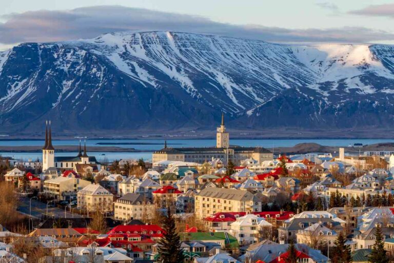 8 Gorgeous Day Trips from Reykjavik (With Pictures!)