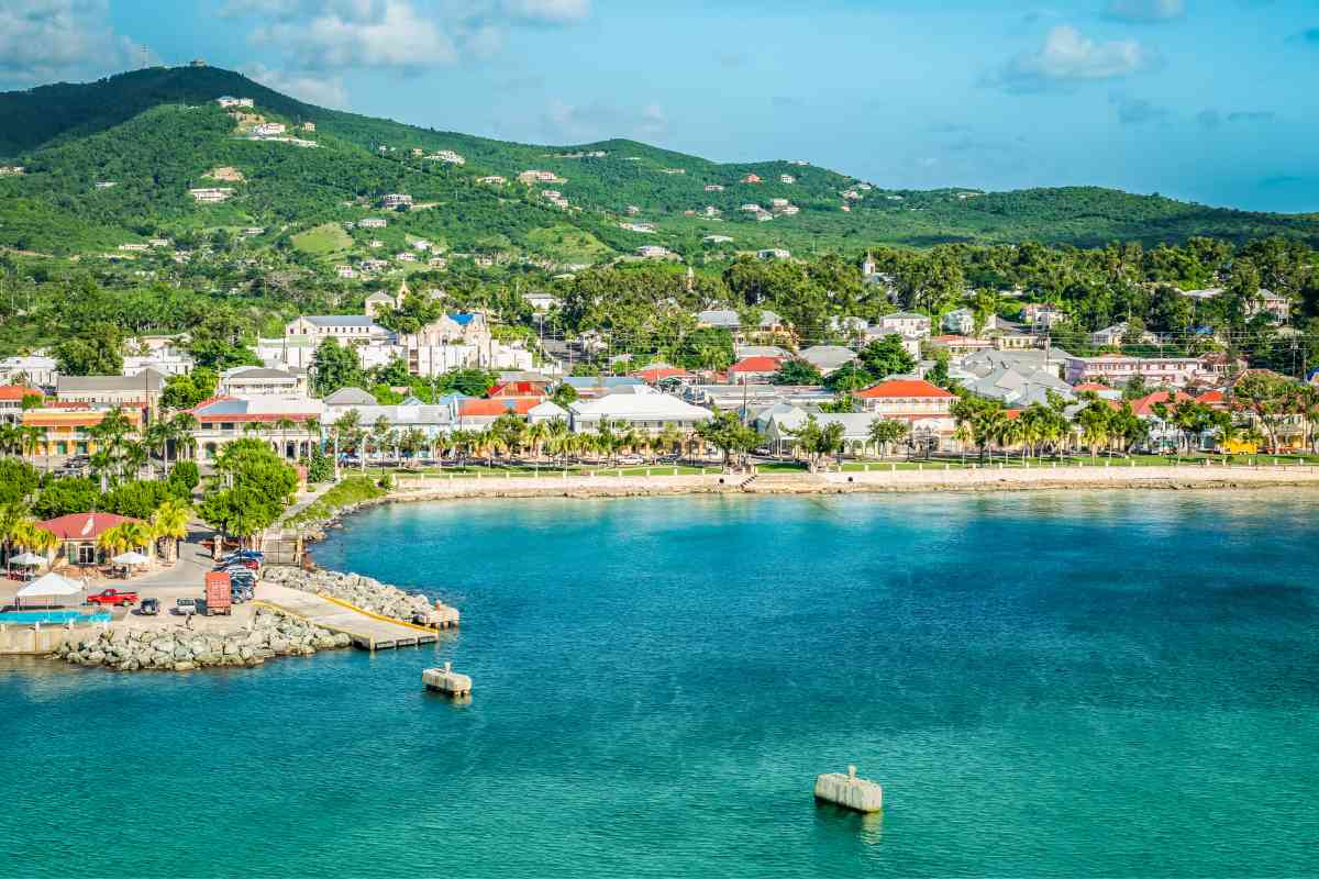 Whens the best time to visit the Virgin Islands 2 1