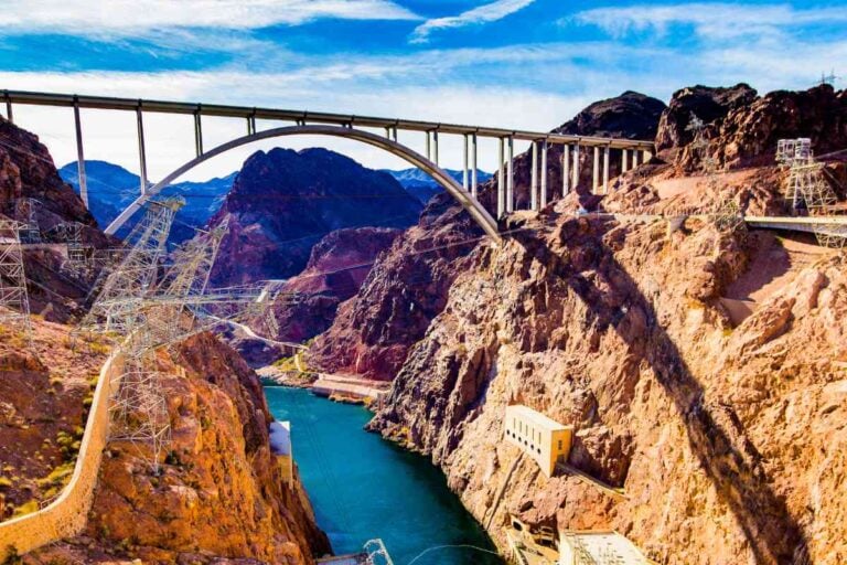The 11 Best Stops On Your Trip Between Las Vegas And The Hoover Dam