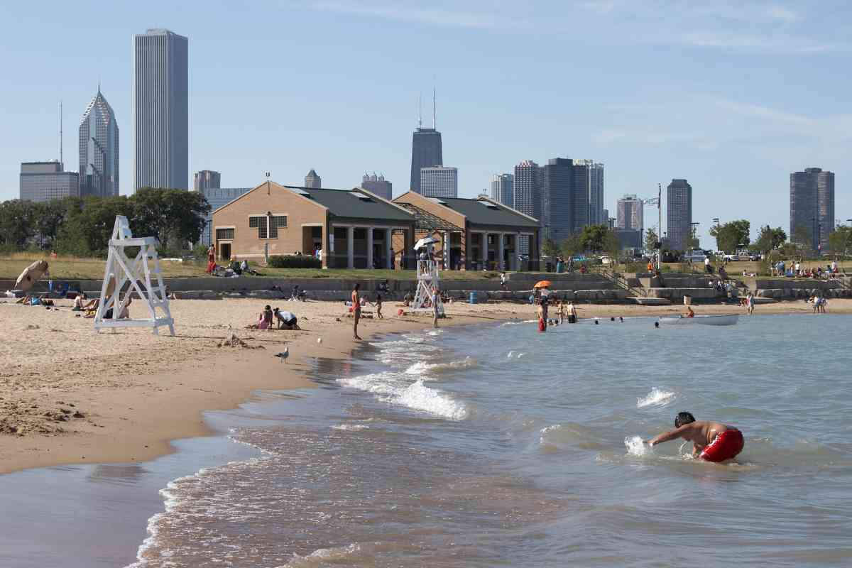 Family Friendly Beaches Near Chicago 3