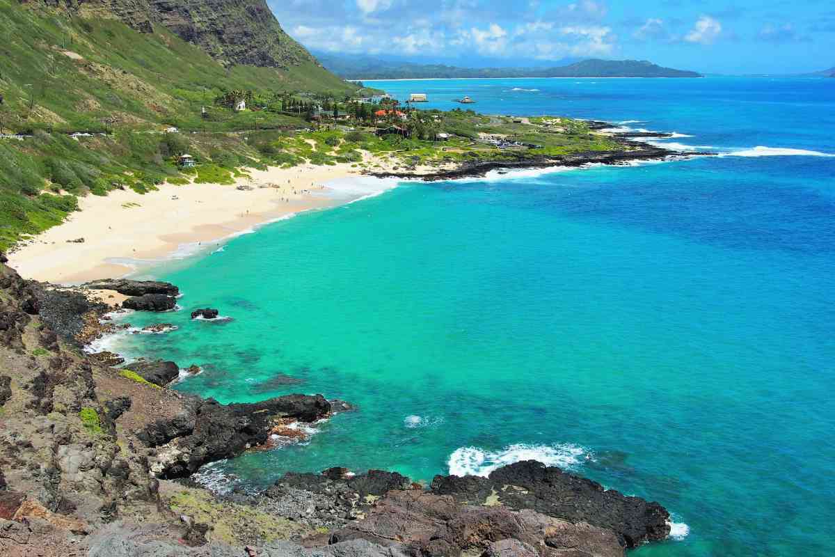 Whats the least crowded beach in Oahu 3