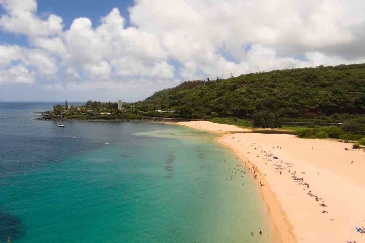least crowded beaches hawaii 3 1