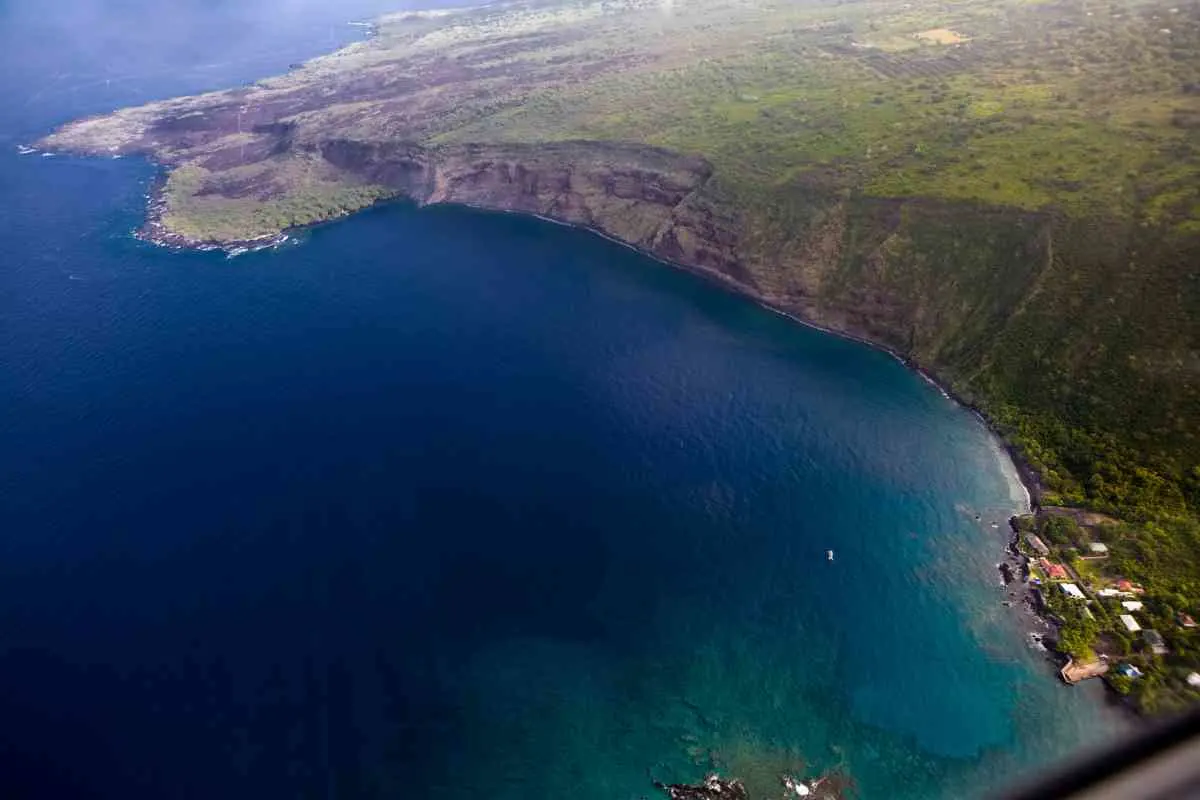 least crowded beaches hawaii