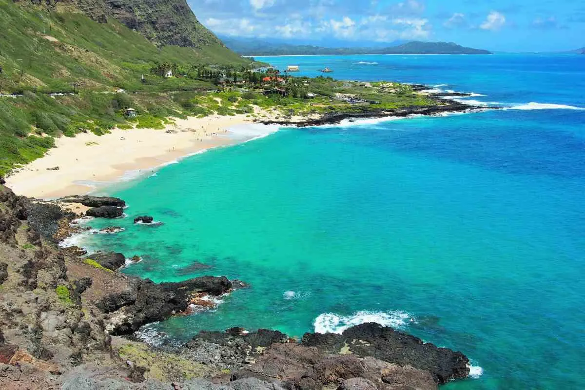 least crowded beaches near Honolulu 6