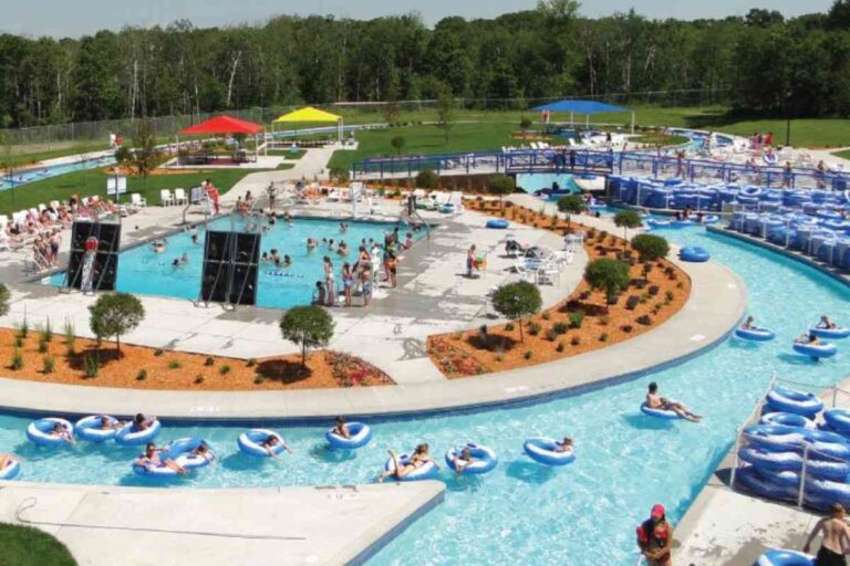 The 4 Best Outdoor Water Parks in Minnesota for Your Summer Fun Addicted to Vacation