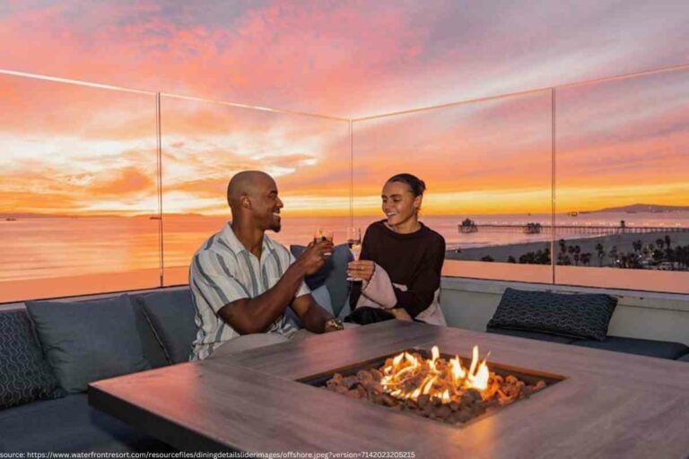 Rooftop Restaurants in Huntington Beach: The Top Spots to Dine with a View