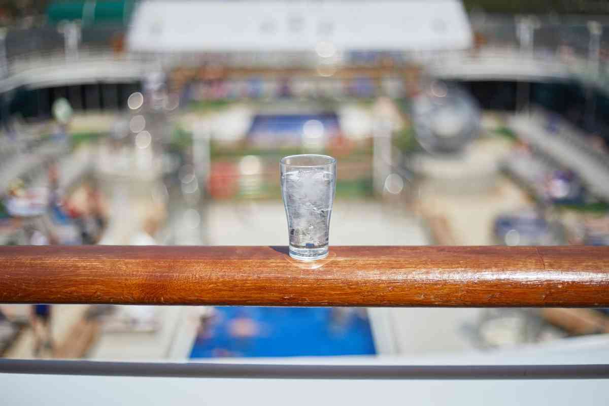 what drinks are free on royal caribbean 3